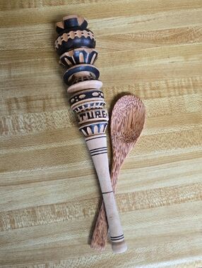 Molinillo Wooden Whisk